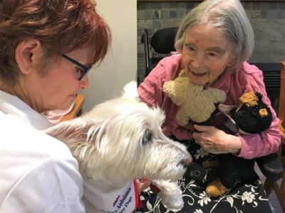 Toto and handler Maria at Waterford Care Centre